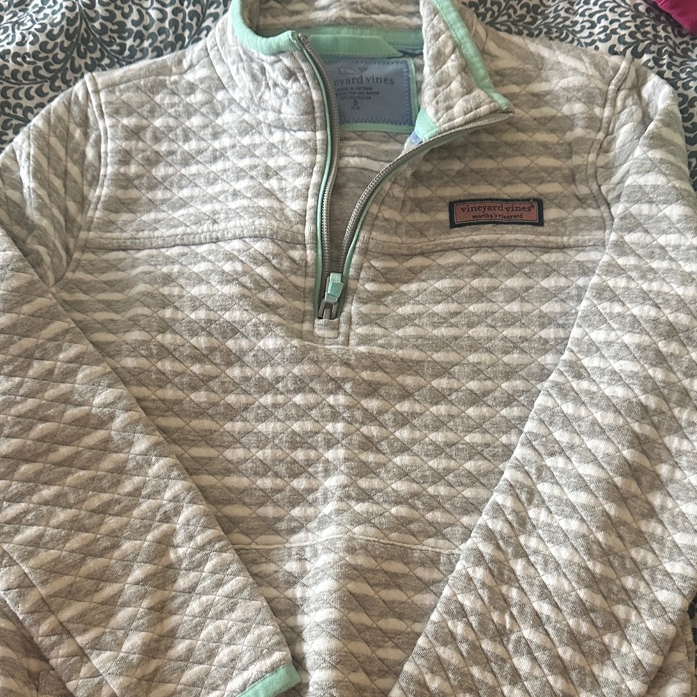 Vineyard Vines Beige and Mint Quilted Pullover